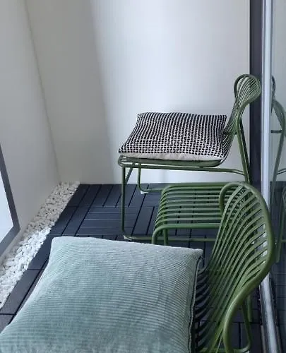 Apartment Elbon The -